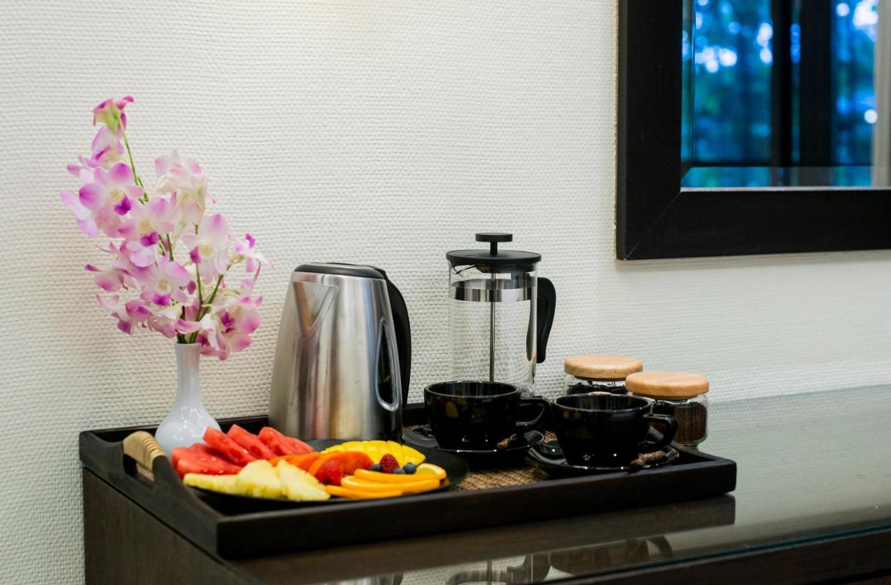 Hotell Lokal Phuket 